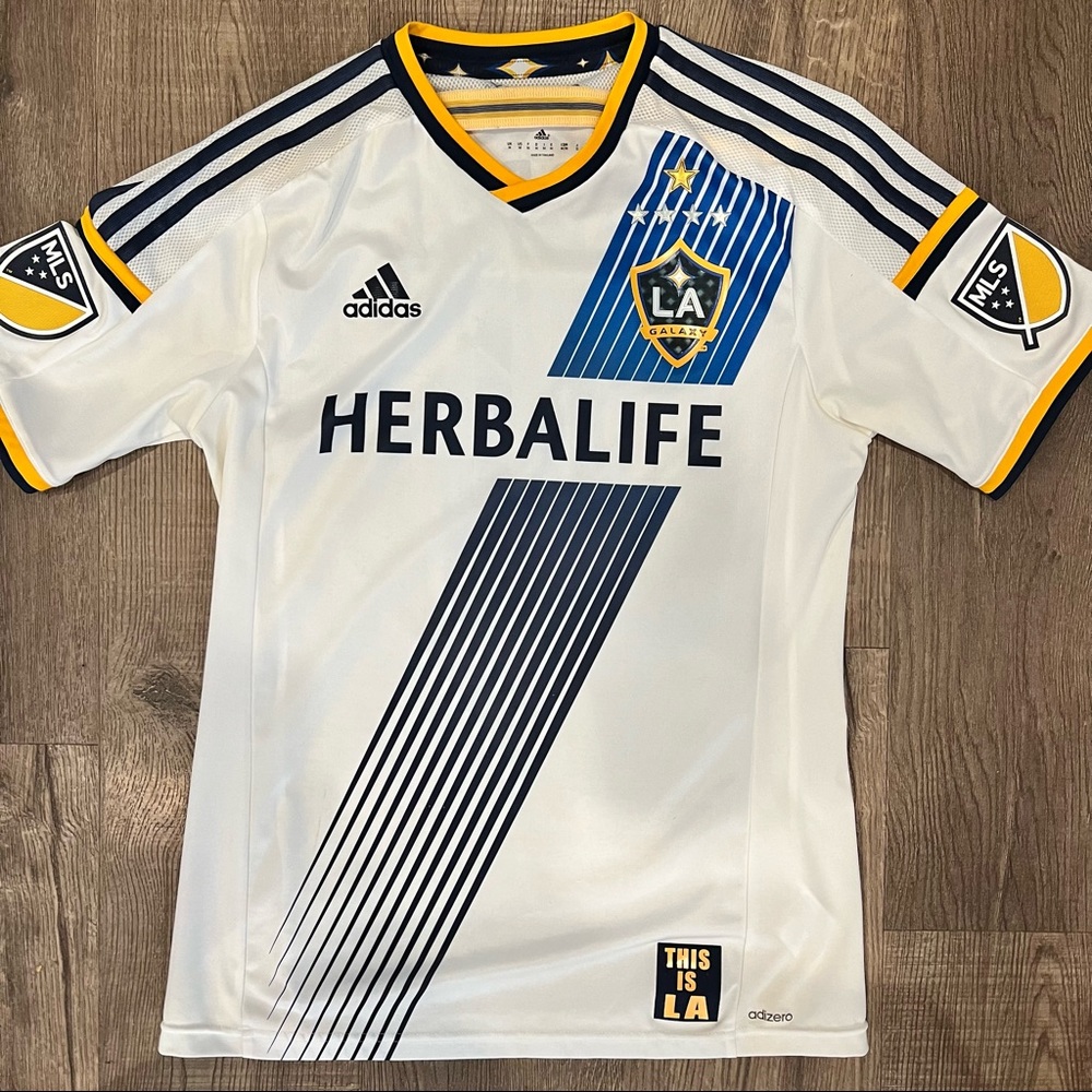 LA Galaxy Zardes Home Jersey size Adult Medium Adidas